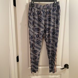 Anthropologie Hei Hei Lourinha
Printed Ribbon Jogger